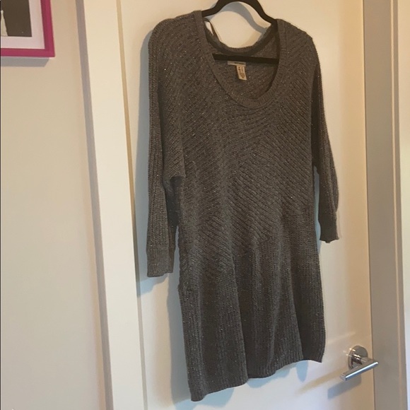 DKNY Jeans Knitted Grey Sweater - Picture 3 of 5